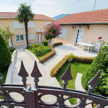 Guest House Agava Mostar Exterior photo