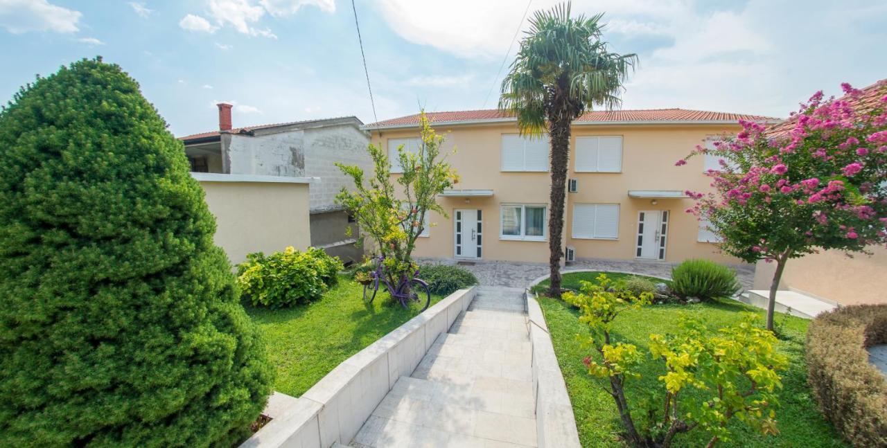 Guest House Agava Mostar Exterior photo