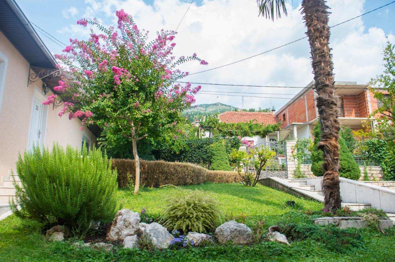 Guest House Agava Mostar Exterior photo